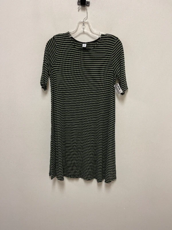 Dress Casual Midi By Old Navy In Black & Green, Size: M