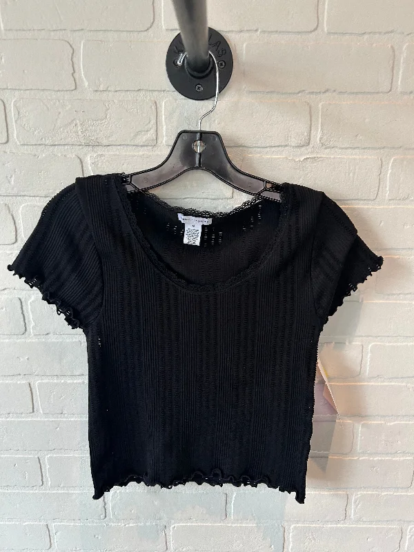 Top Short Sleeve By Cmc In Black, Size: M